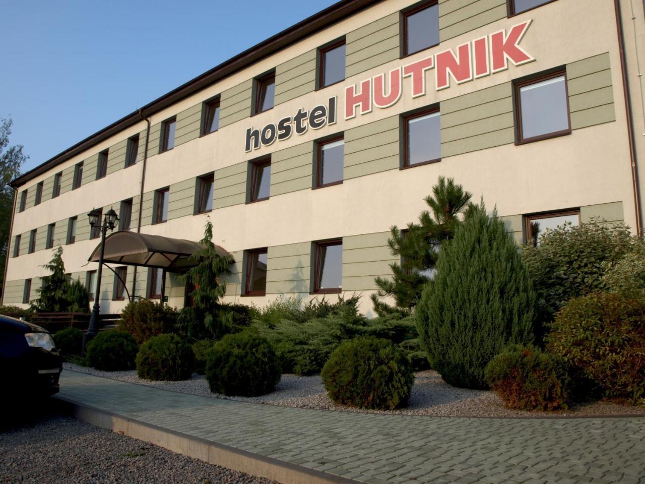 Hostel Hutnik Ostrowiec Świętokrzyski Exteriör bild